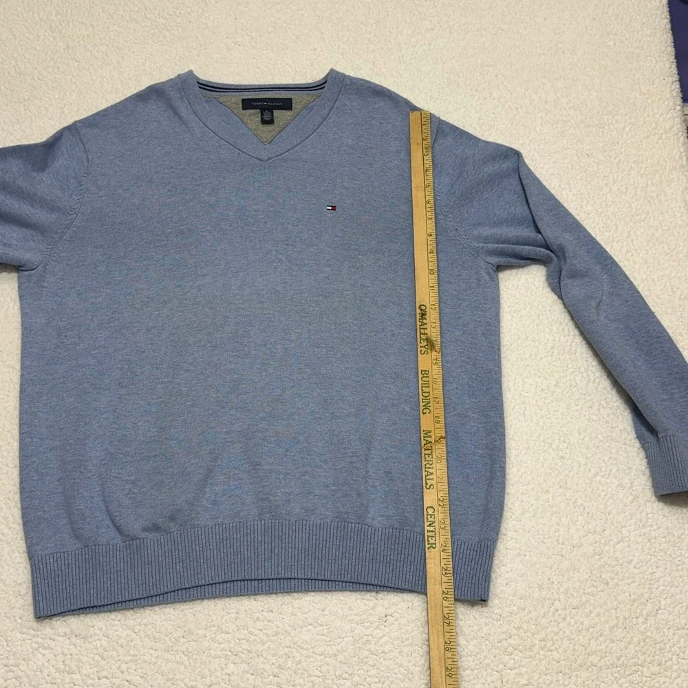 Tommy Hilfiger Mens V-Neck Cotton Sweater Light Blue XL 0890364‎
